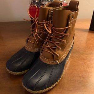 Women's L.L. Bean Boots, size 6.